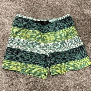 Men’s Columbia Omni shade size XXL swimming trunks with lining
